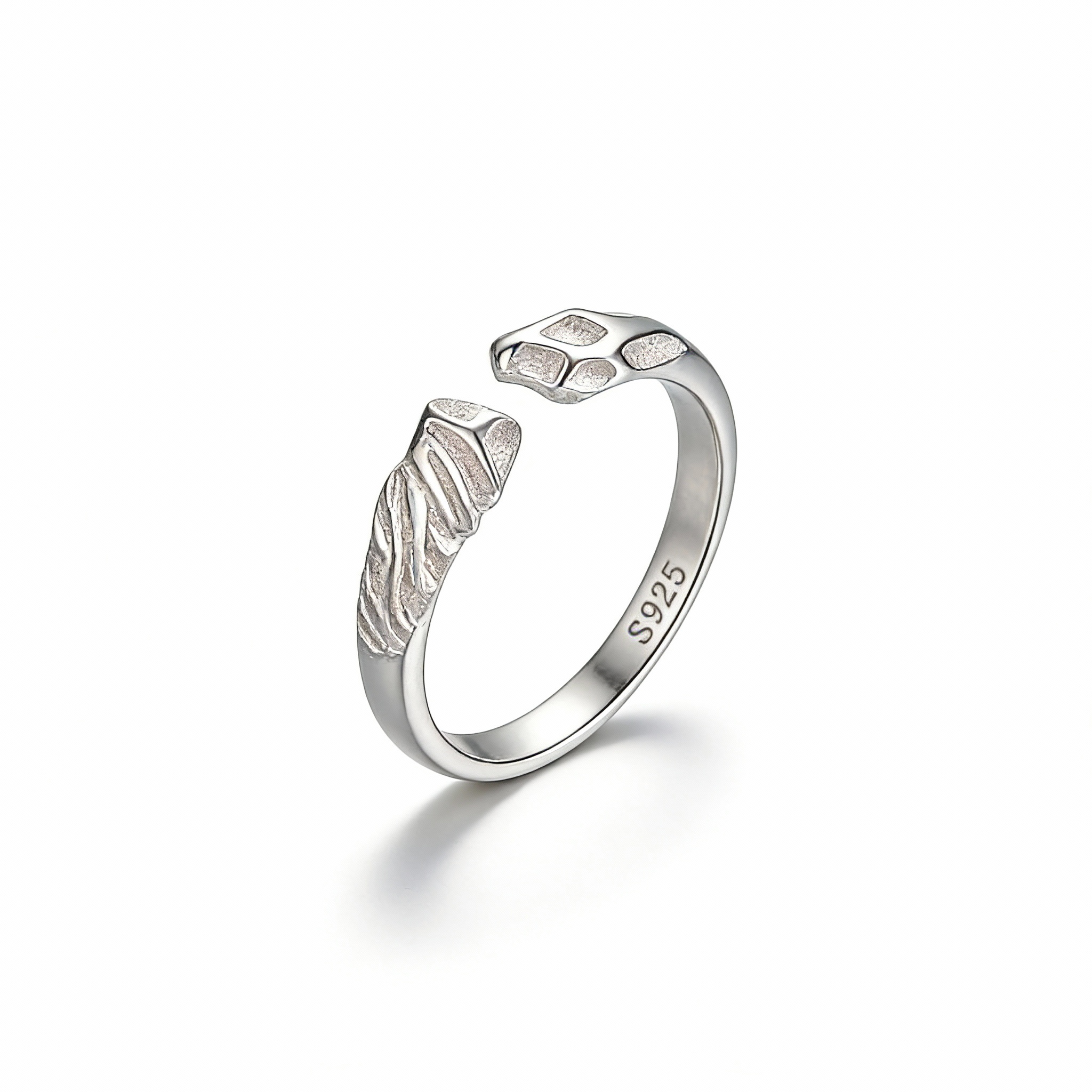 Fossil Crest Ring