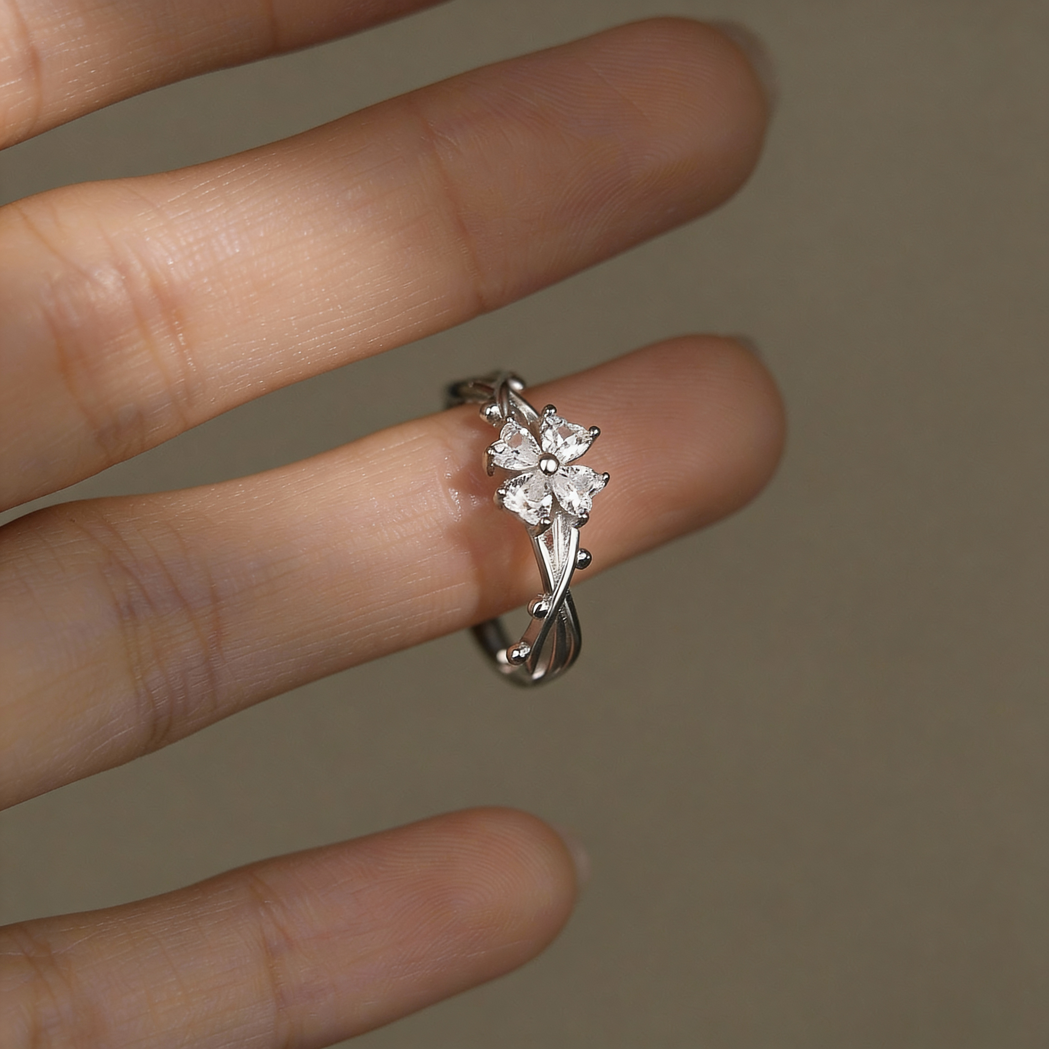 Don’t Forget Her Ring